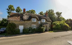 Alice'S Cottage